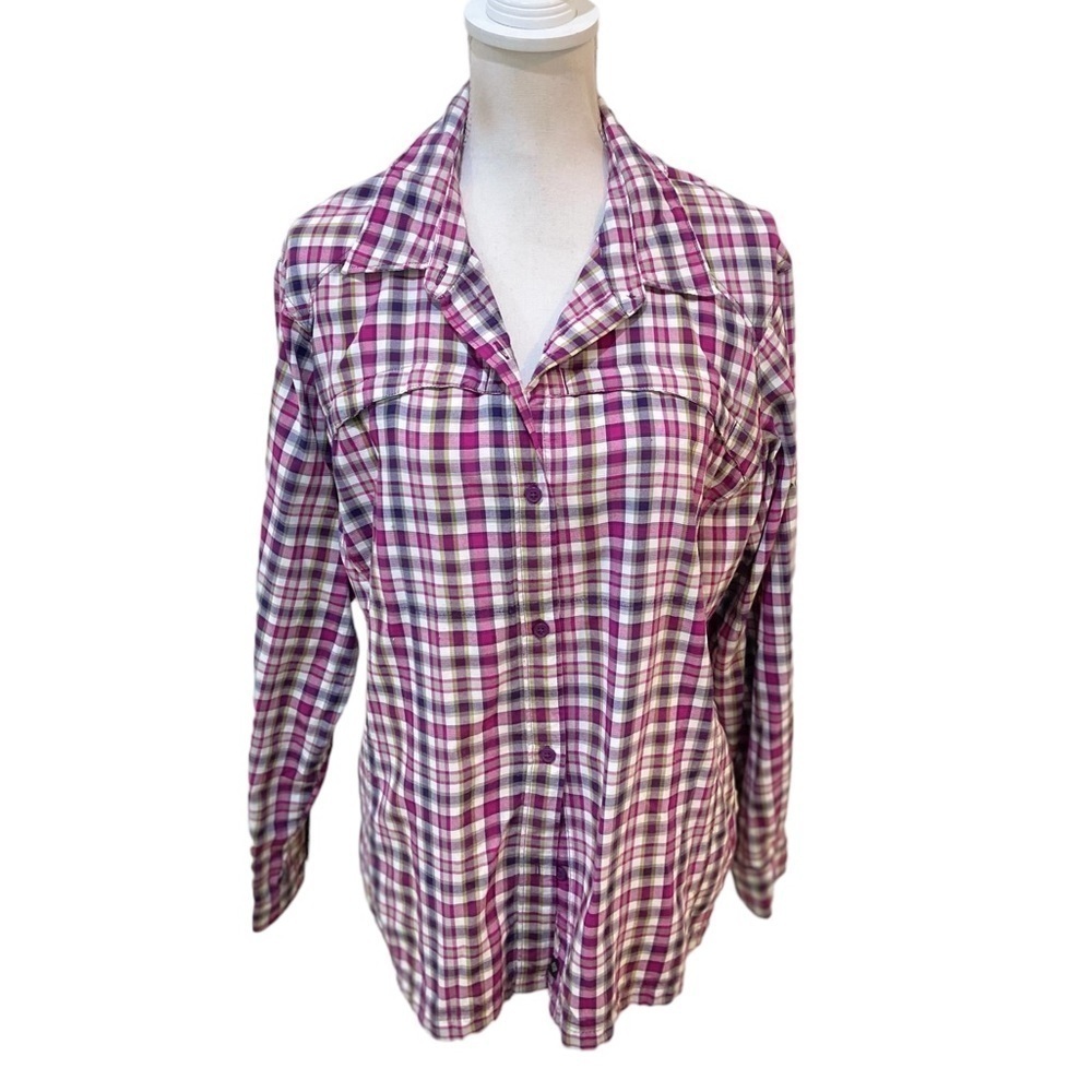 Columbia’s pink/purple plaid Omni shade sun protection long sleeve shirt size 2x